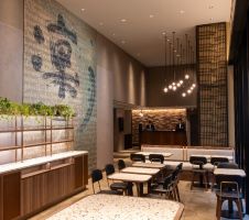 杏店内