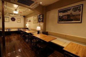 シャンティイ店内