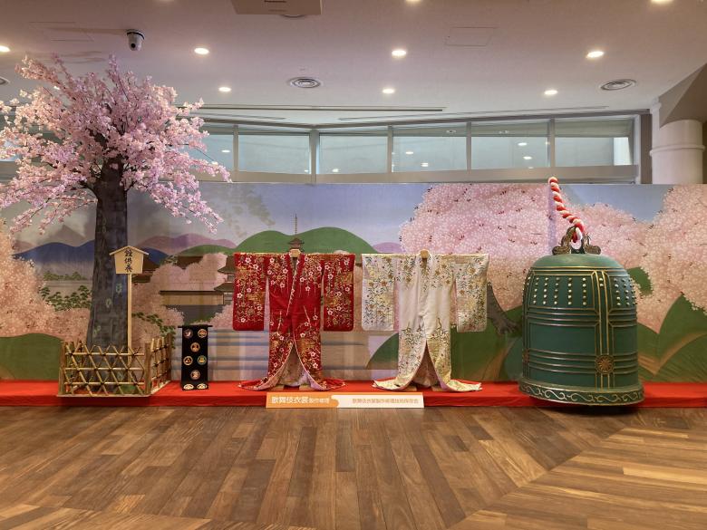 歌舞伎衣装・歌舞伎大道具（背景画）の画像