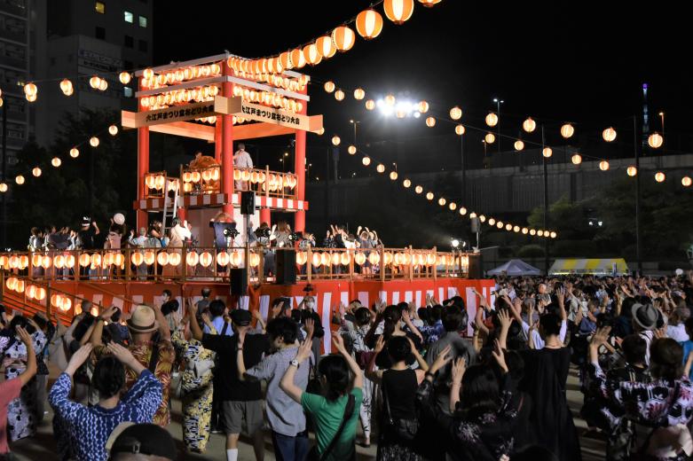 盆踊り
