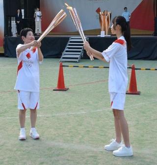 トーチキスの画像