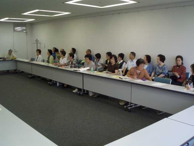 見学の様子3