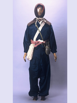 女性の防空服装　昭和館所蔵　画像